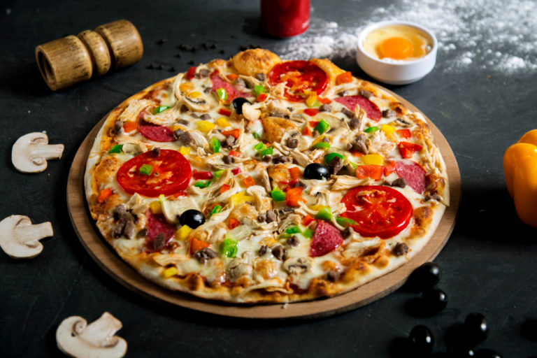 The amazing Supersupreme Pizza